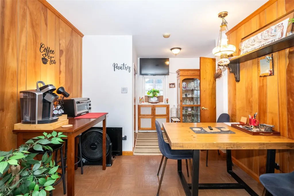 2840 Zulette Avenue Bronx NY 10461