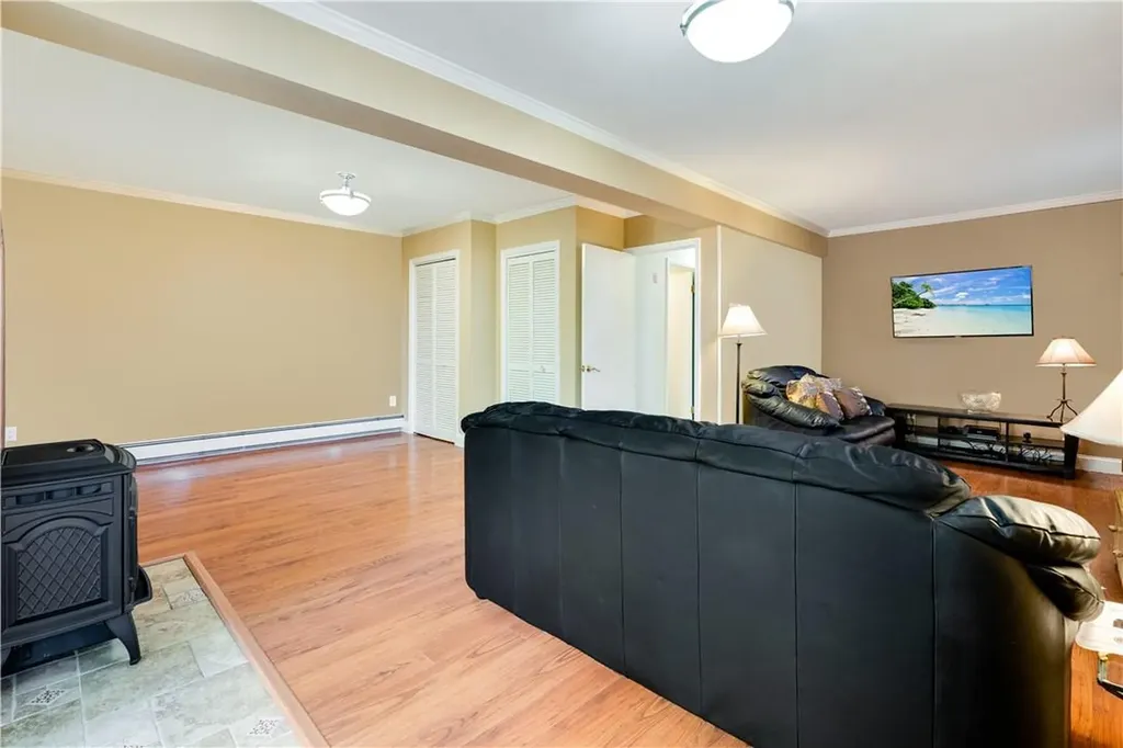3510 Hillside Drive Mohegan Lake NY 10547