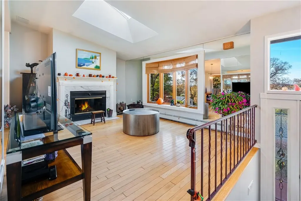 3510 Hillside Drive Mohegan Lake NY 10547