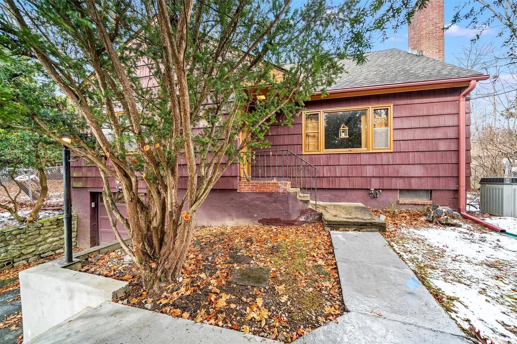 144 Lakes Road Monroe NY 10950
