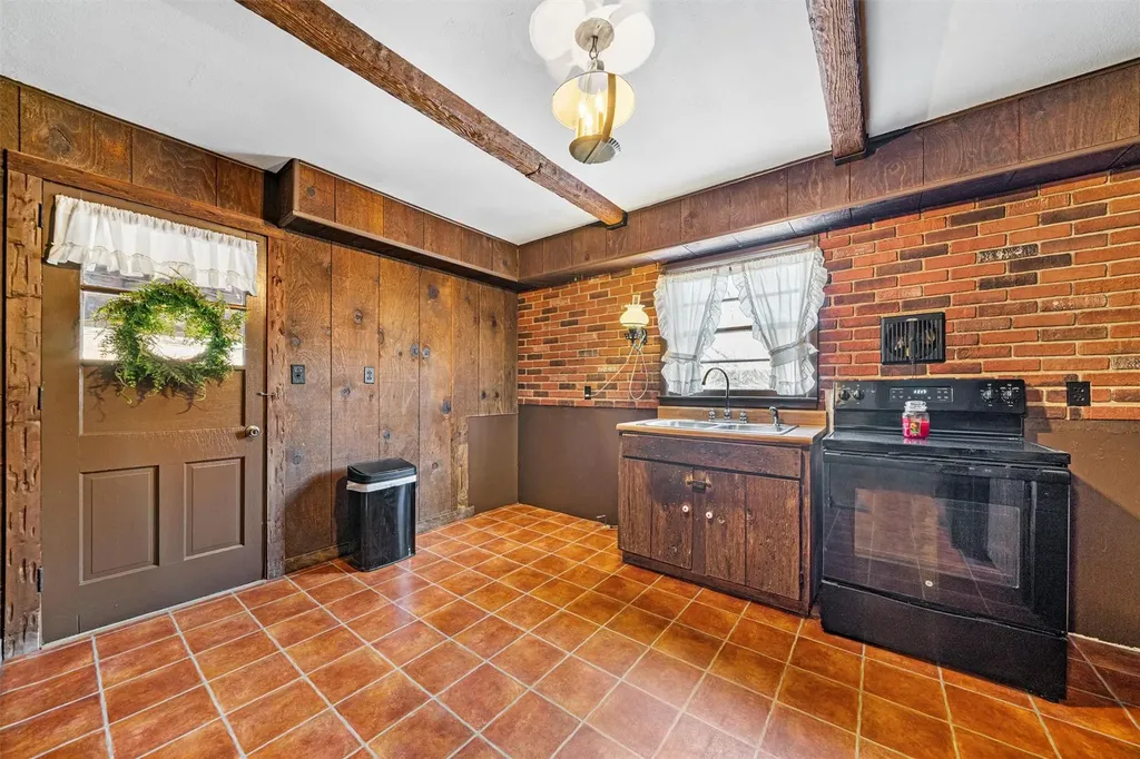 144 Lakes Road Monroe NY 10950