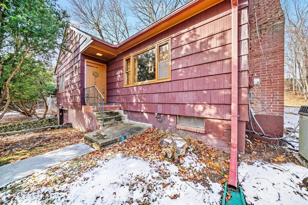 144 Lakes Road Monroe NY 10950
