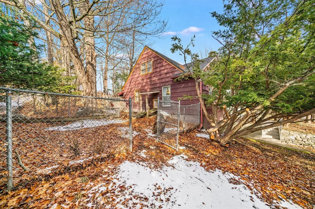 144 Lakes Road Monroe NY 10950