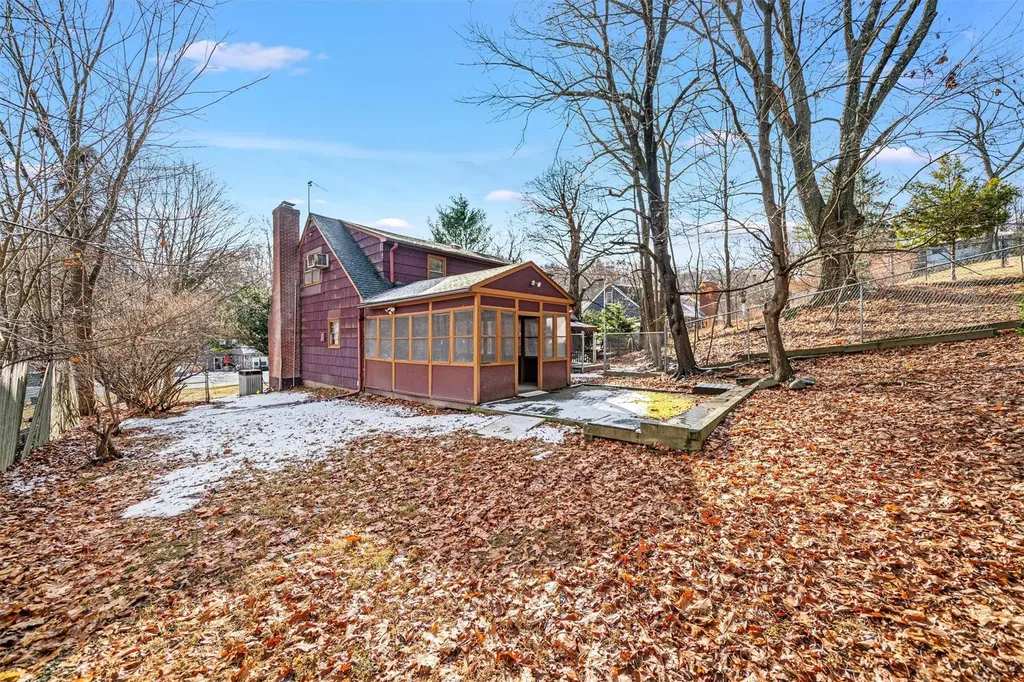 144 Lakes Road Monroe NY 10950