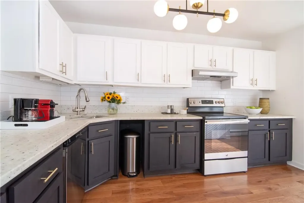 40 Round Hill Road Dobbs Ferry NY 10522