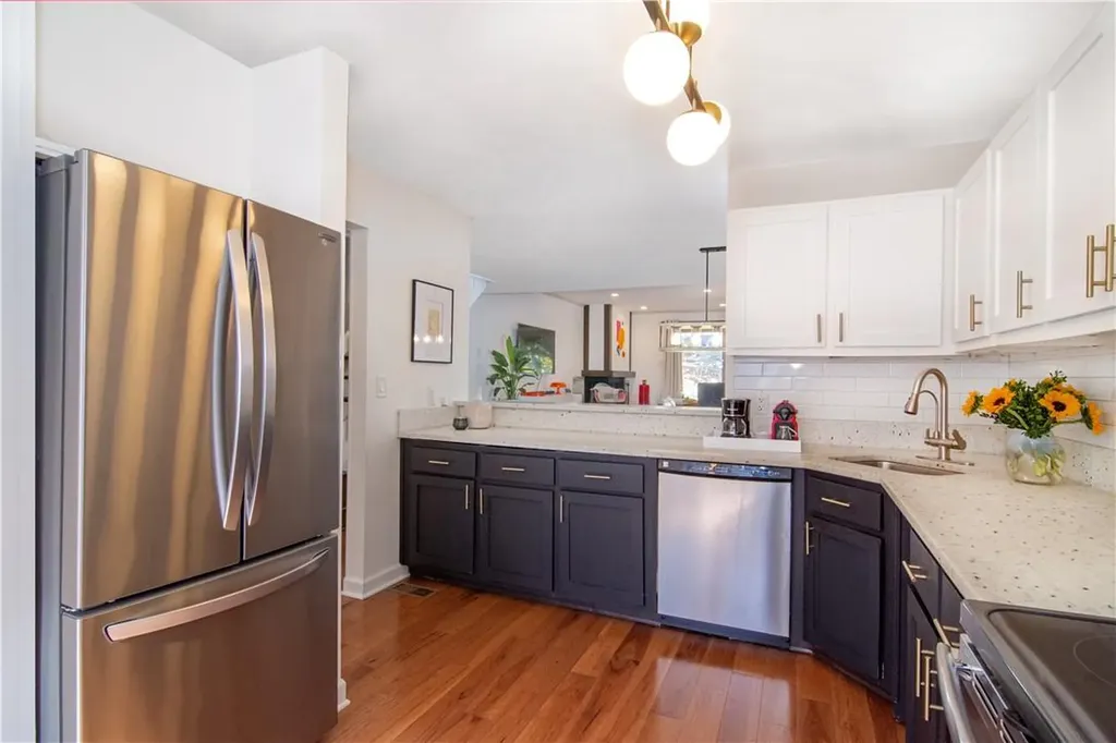 40 Round Hill Road Dobbs Ferry NY 10522