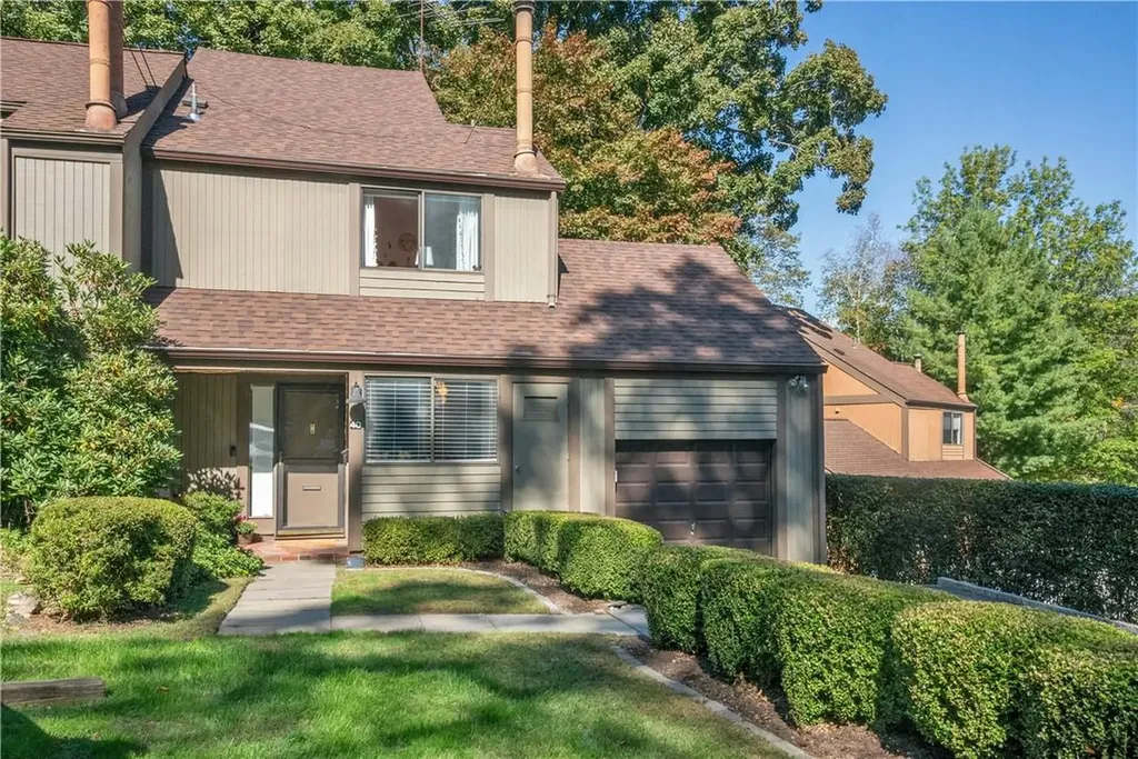 40 Round Hill Road Dobbs Ferry NY 10522