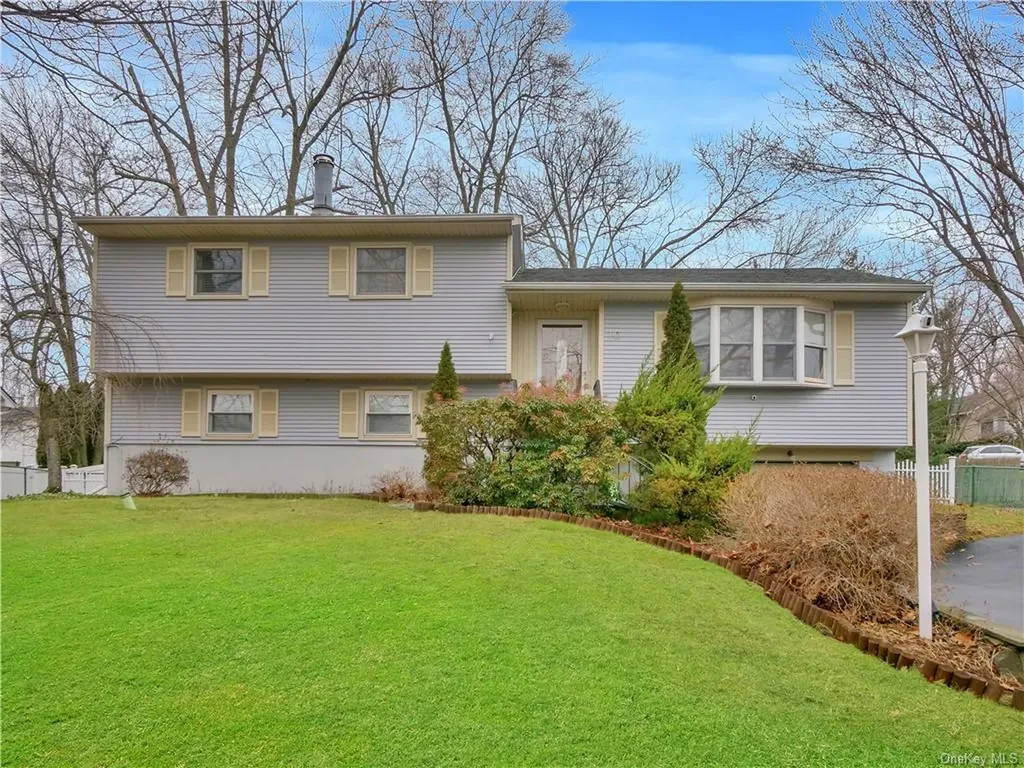 10 Hillside Terrace Monroe NY 10950