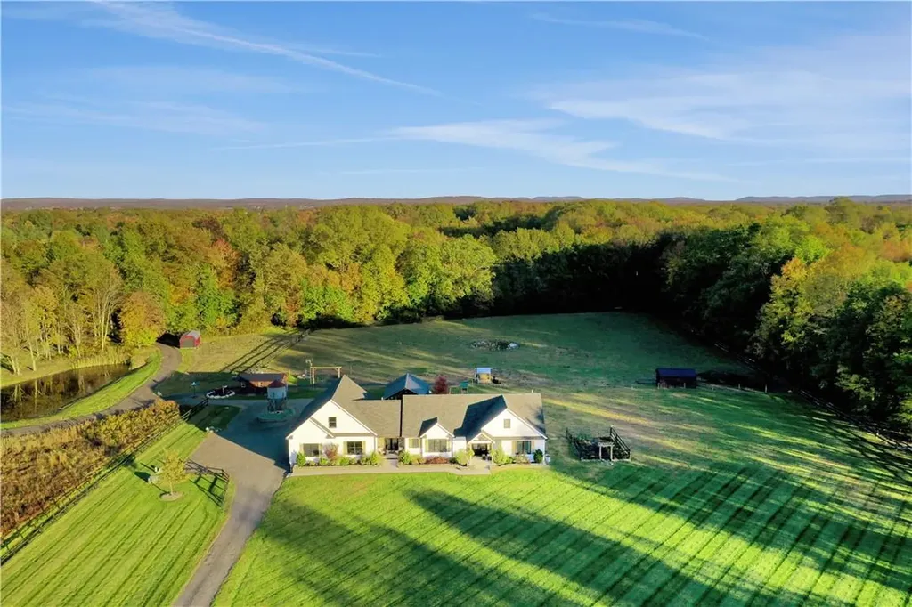 544 Drexel Drive Pine Bush NY 12566