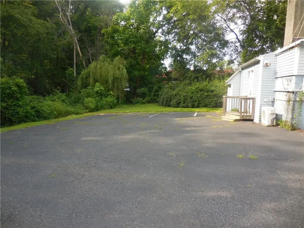 153 N Plank Road Newburgh NY 12550
