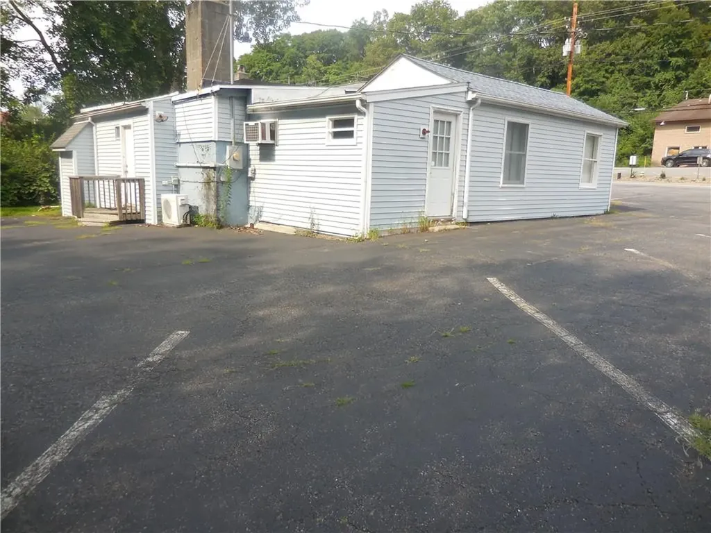 153 N Plank Road Newburgh NY 12550