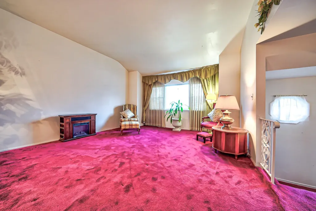 77 Hillcrest Avenue White Plains NY 10607