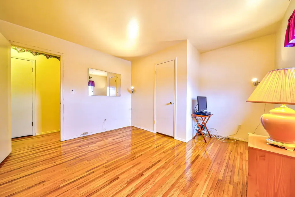 77 Hillcrest Avenue White Plains NY 10607