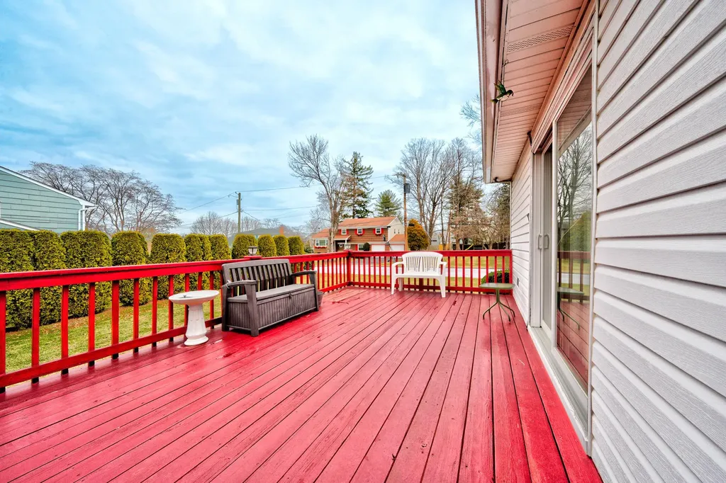 77 Hillcrest Avenue White Plains NY 10607