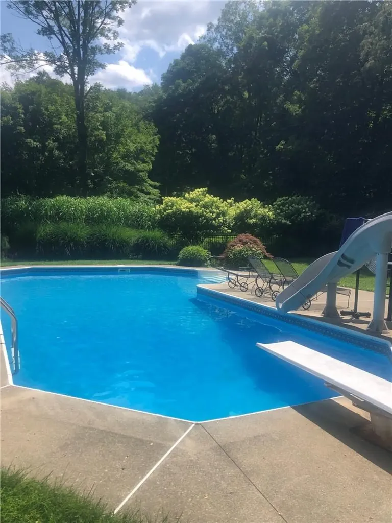 141 Dugway Drive Pawling NY 12564