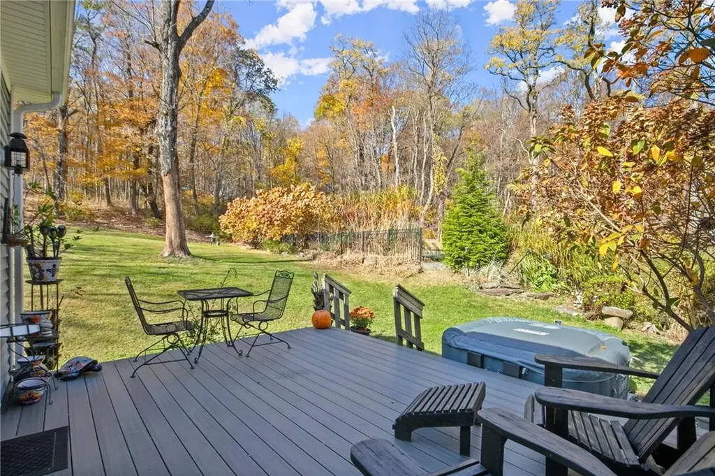 141 Dugway Drive Pawling NY 12564