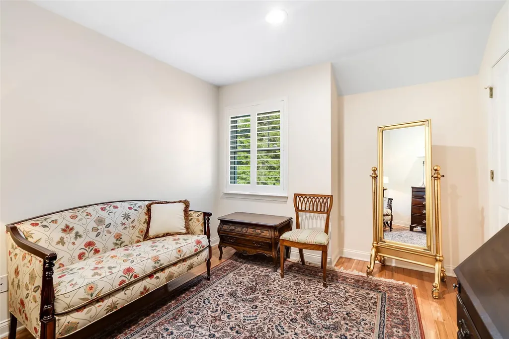 85 Winding Ridge Road White Plains NY 10603