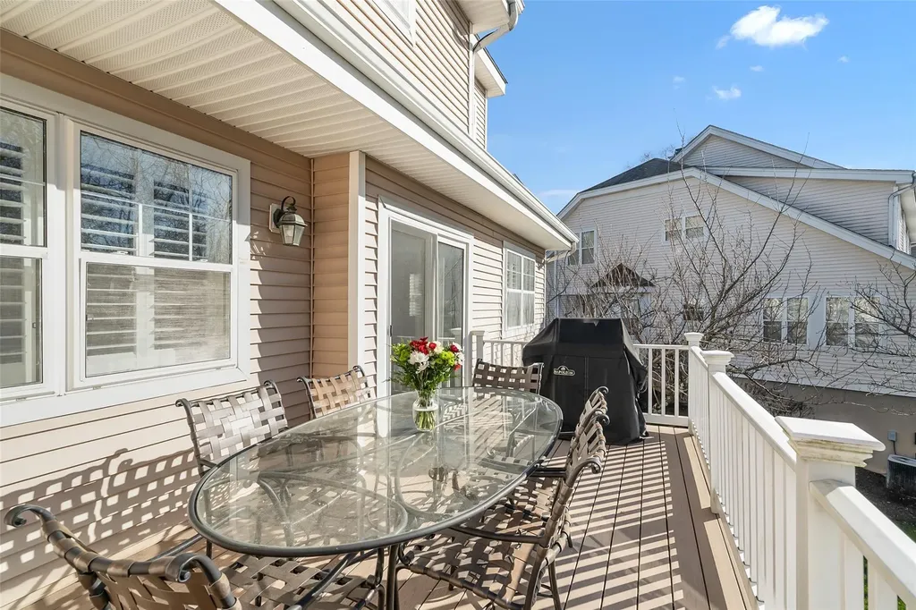 85 Winding Ridge Road White Plains NY 10603