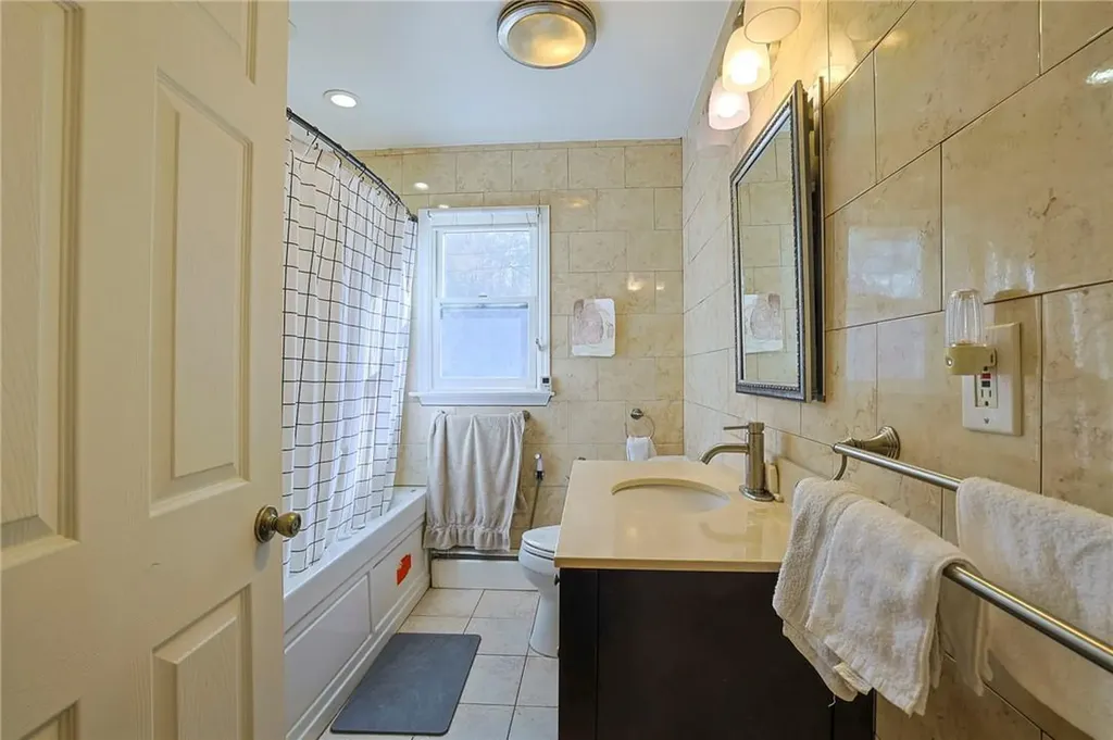 20 Laura Road Monroe NY 10950