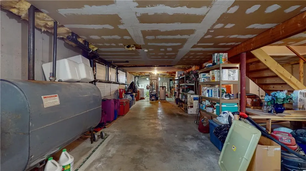569 Scotchtown Collabar Road Middletown NY 10941
