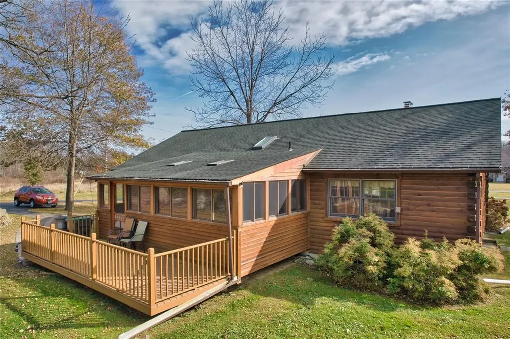 569 Scotchtown Collabar Road Middletown NY 10941