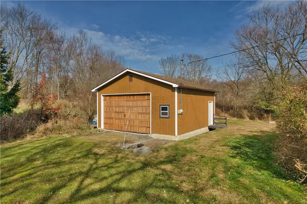 569 Scotchtown Collabar Road Middletown NY 10941