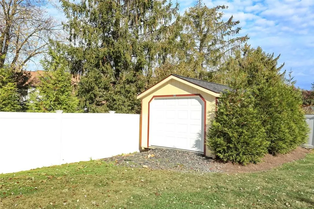 114 Lake Road Congers NY 10920
