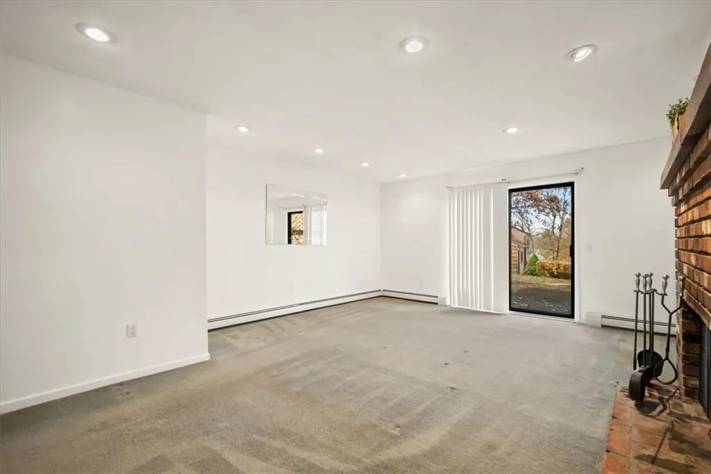 38 Hilltop Circle Fishkill NY 12524