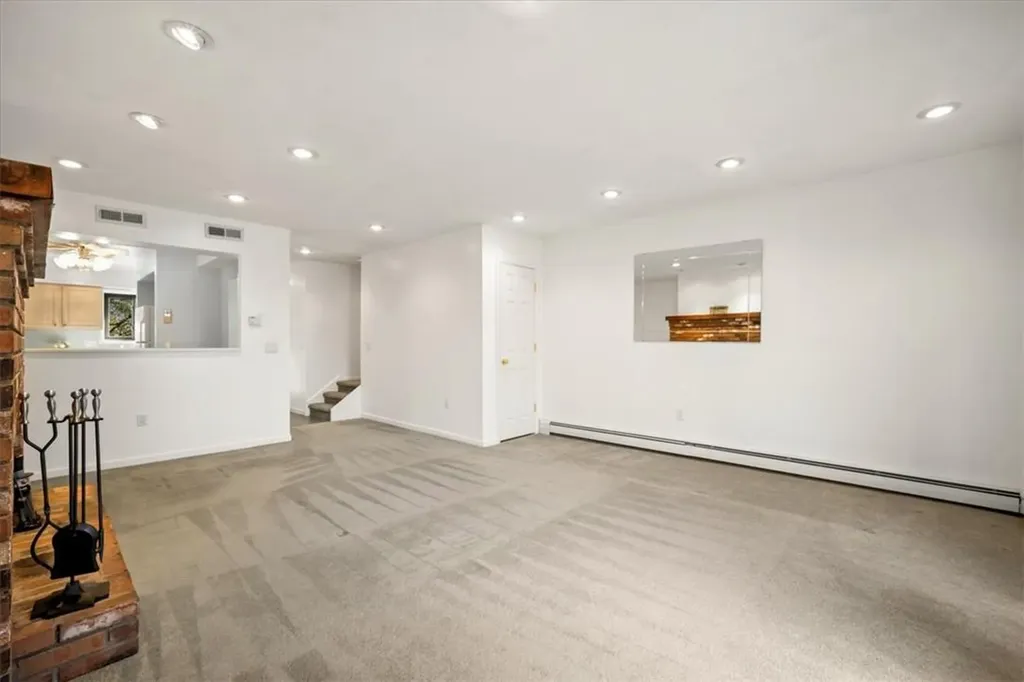 38 Hilltop Circle Fishkill NY 12524