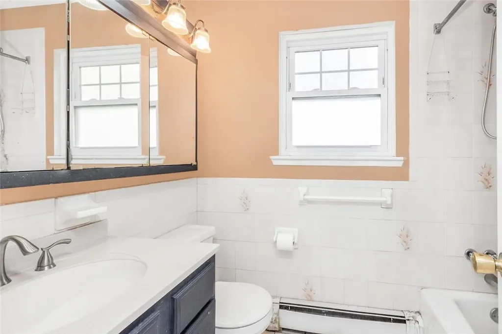 66 S Devoe Avenue Yonkers NY 10705