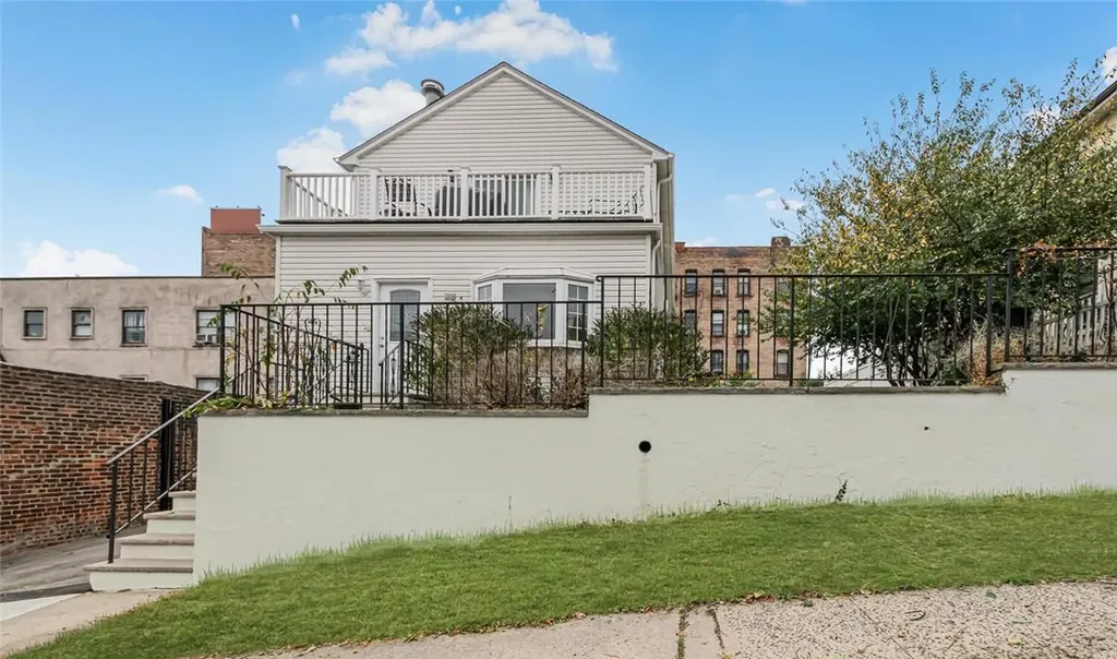 66 S Devoe Avenue Yonkers NY 10705