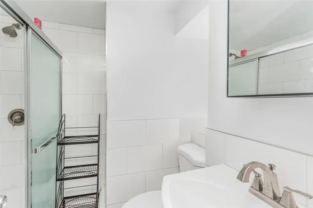 66 S Devoe Avenue Yonkers NY 10705