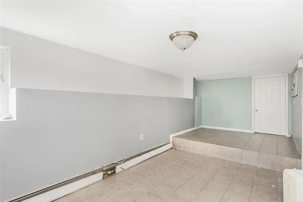 66 S Devoe Avenue Yonkers NY 10705