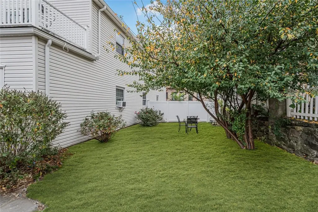 66 S Devoe Avenue Yonkers NY 10705