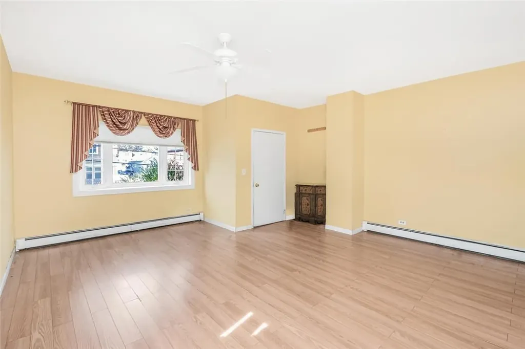 66 S Devoe Avenue Yonkers NY 10705