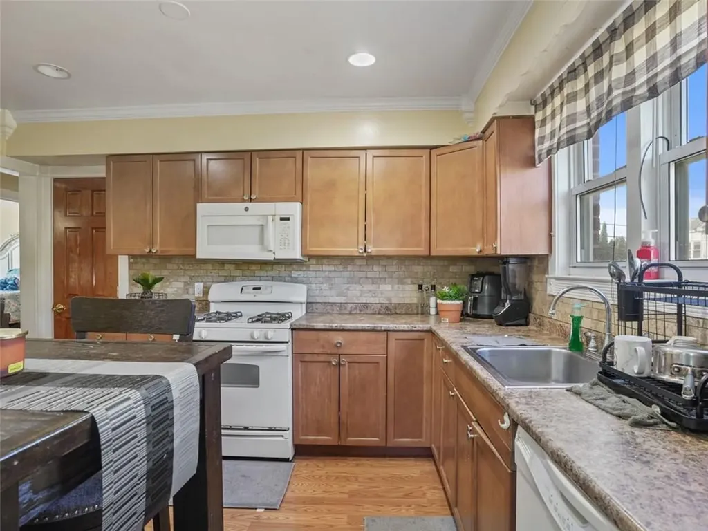 235 Park Avenue Yonkers NY 10703
