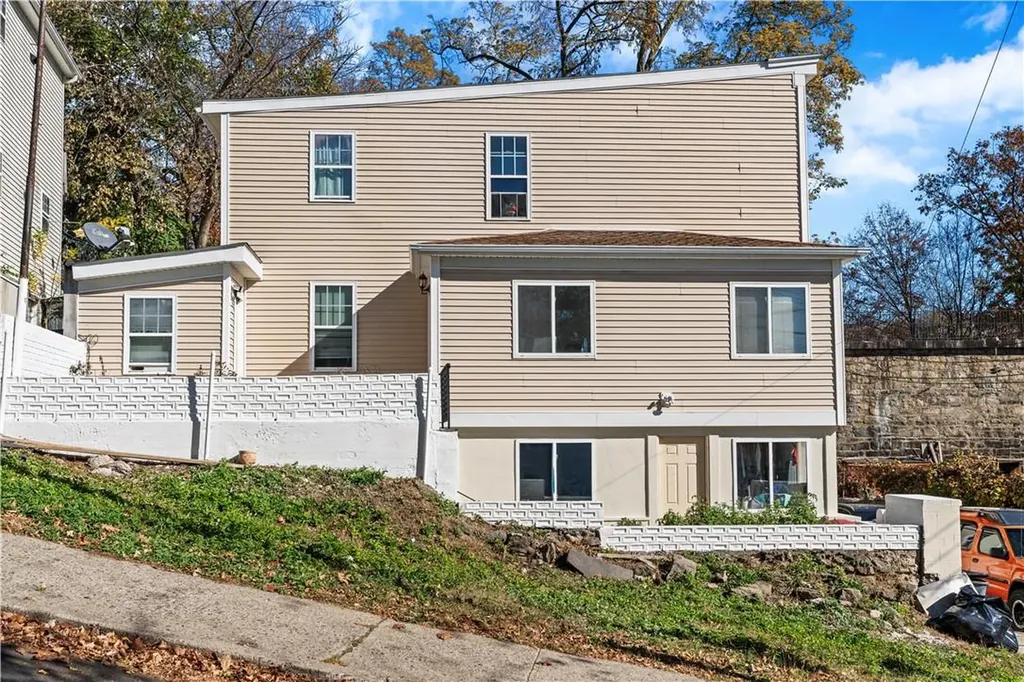 5 Aqueduct Street Ossining NY 10562