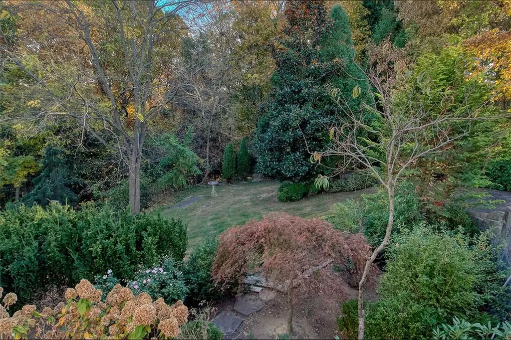 222 Park Avenue West Harrison NY 10604