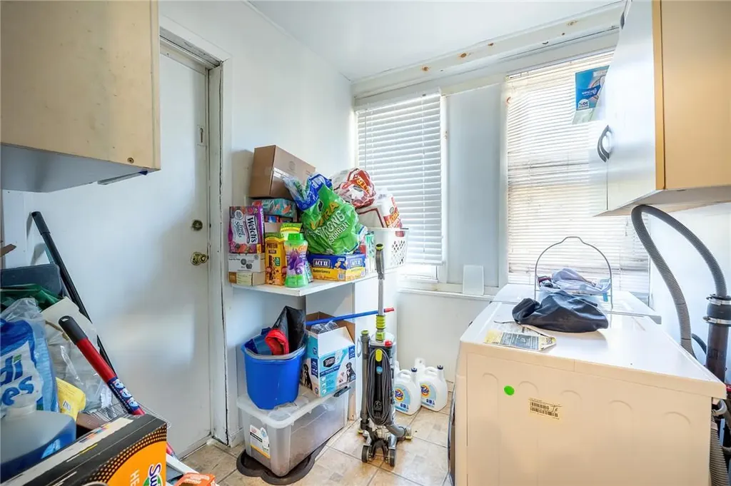 1539 Ohm Avenue Bronx NY 10465
