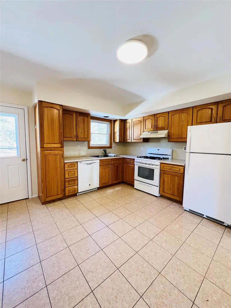 1 Madison Avenue Garnerville NY 10923