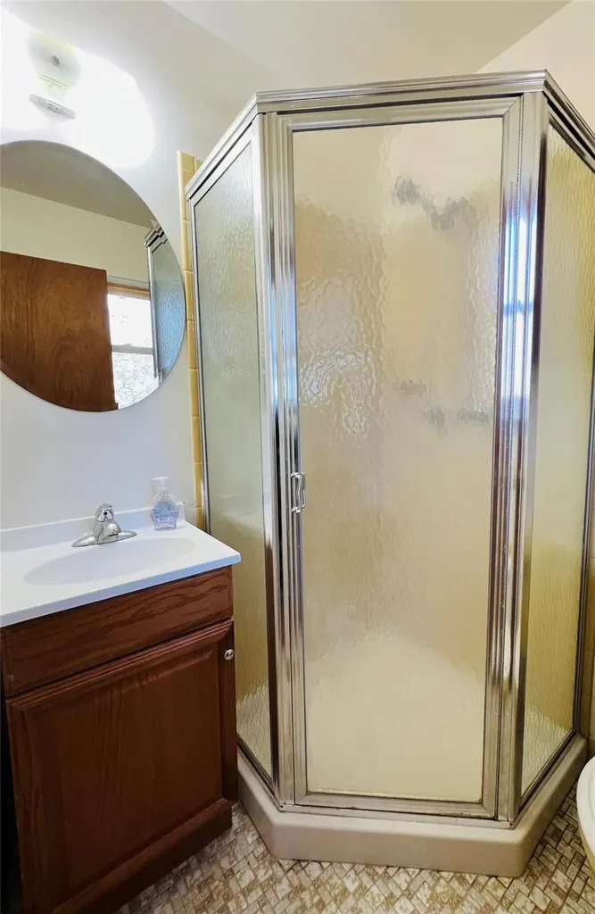 1 Madison Avenue Garnerville NY 10923