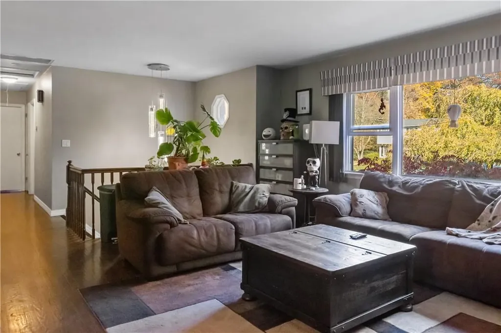 5 Dearborn Road West Nyack NY 10994
