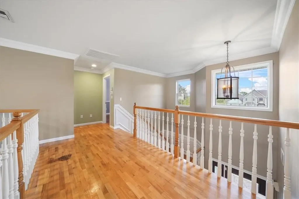 8 Bristol Drive Middletown NY 10941