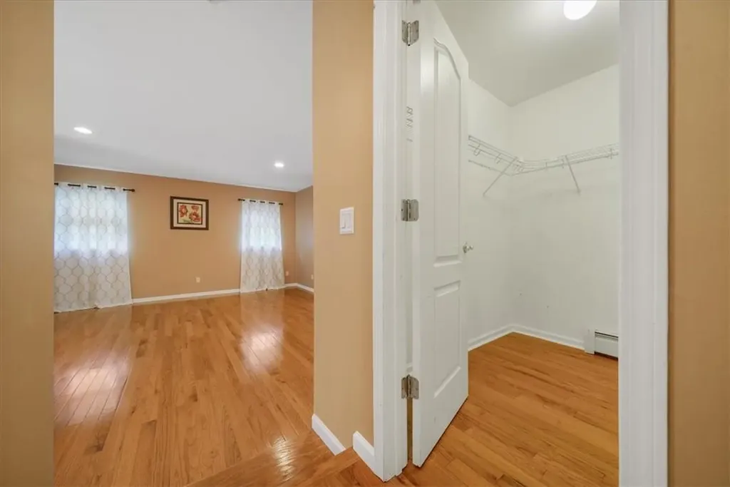 8 Bristol Drive Middletown NY 10941