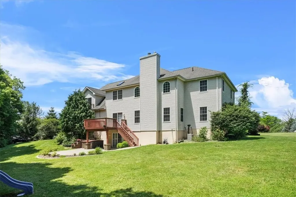 8 Bristol Drive Middletown NY 10941