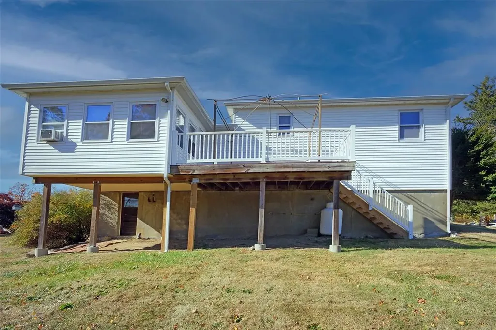 127 Sunrise Hill Road Fishkill NY 12524