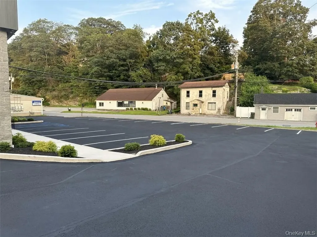 572 Route 6 Mahopac NY 10541