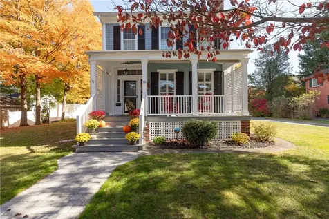 20 Park Place Hyde Park NY 12538