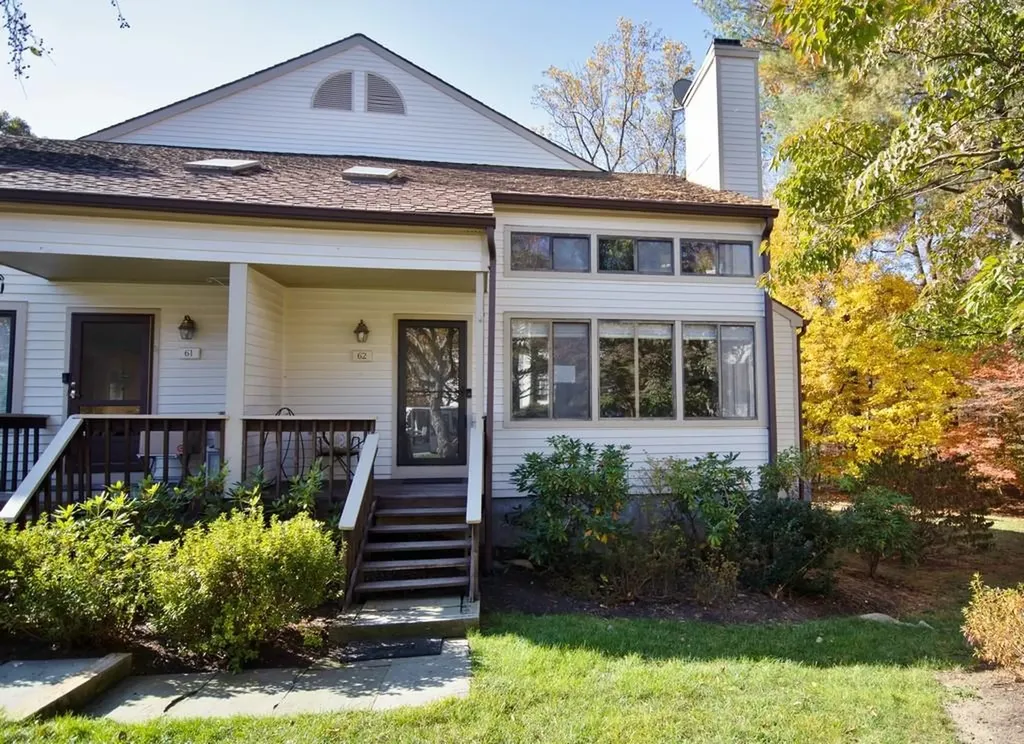 62 Touchstone Way Millwood NY 10546