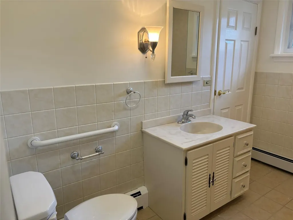 88 Hillis Terrace Poughkeepsie NY 12603